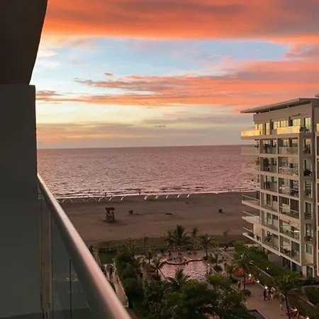 Morros Ultra. Apartamento Con Vista Al Mar.
